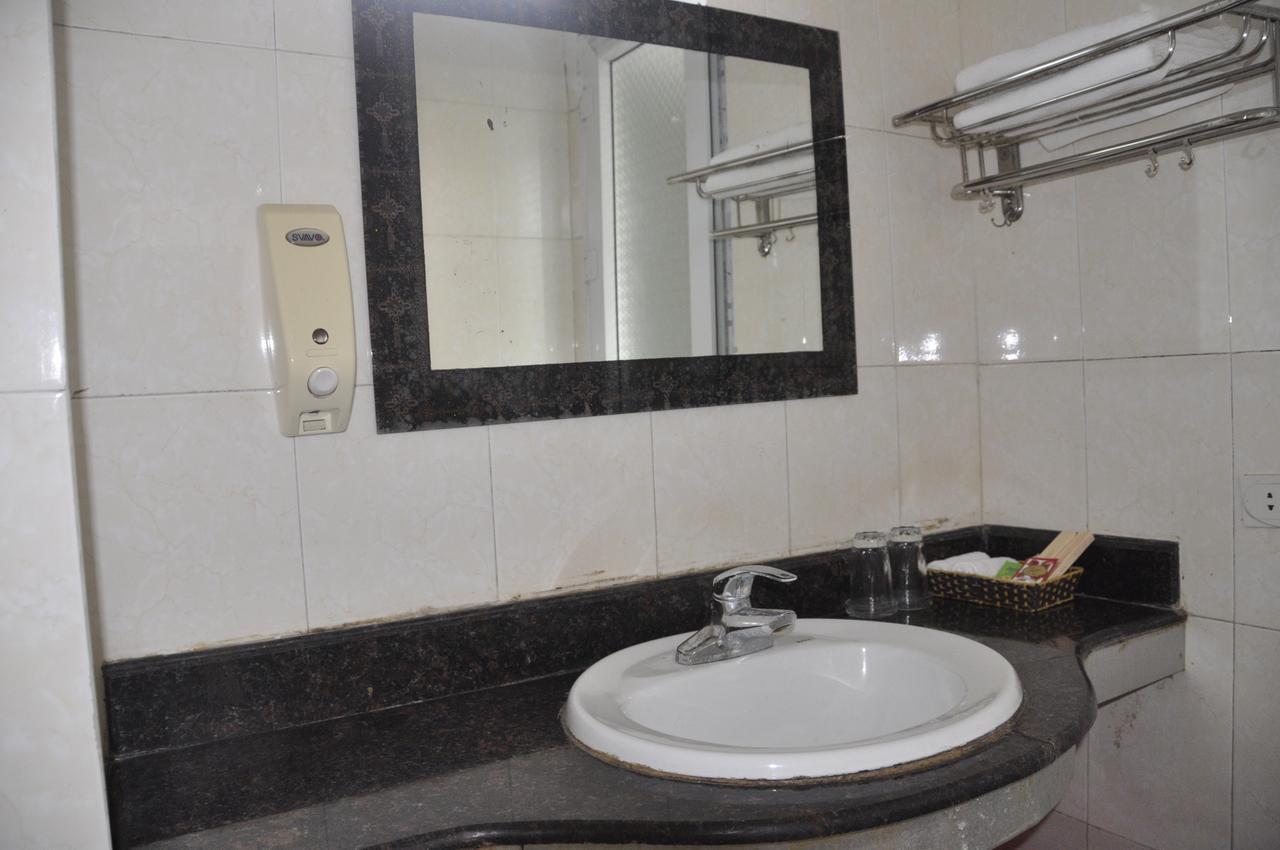Cong Doan Mong Cai Hotel Quảng Ninh Kültér fotó